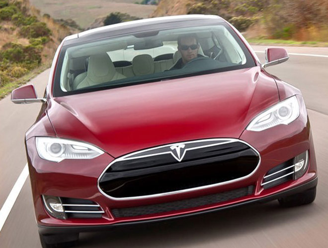 德媒猛批Tesla：带着“危险”承诺前行