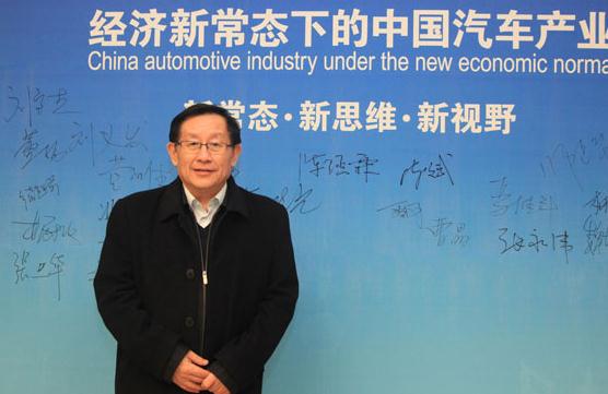 万钢：新能源汽车是智能化和网络化的最佳载体