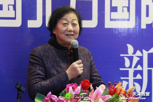 天津自行车电动车协会理事长龚孝燕在新闻发布会上讲话（摄影：孙晓川）