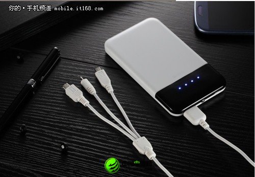 惊喜来袭 航嘉6000移动电源京东仅售129