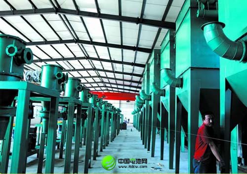 点击图片分享到上海滩微博