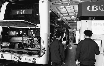 充电换电，谁能赢得未来？（走转改·一线调查）