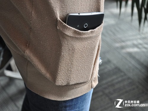 6.1英寸最大屏手机 四核华为Mate首测 