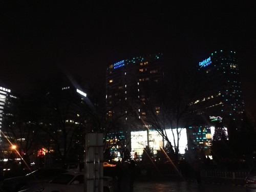 6.1英寸最大屏手机 四核华为Mate首测 