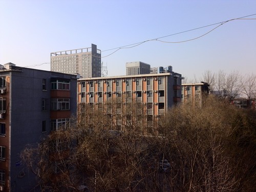 6.1英寸最大屏手机 四核华为Mate首测 