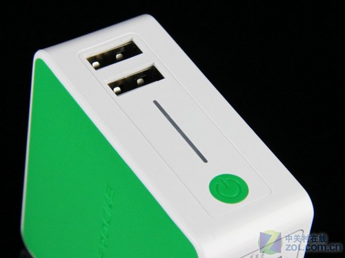 它不是插头 宝格石Tetris移动电源图赏