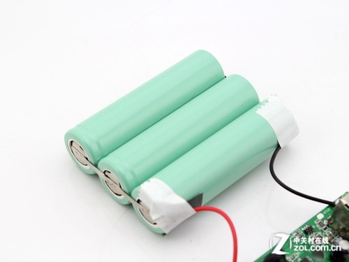 虚标容量过半 85元移动电源有啥猫腻 