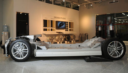 特斯拉Model S配高性能钴酸锂电池