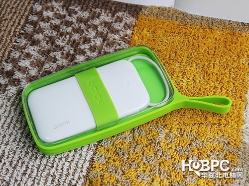 移动电源自燃事件再现 疑忆捷P50用劣质电芯