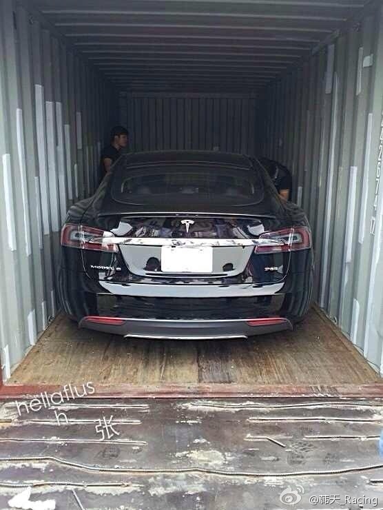 浙江土豪250万元购入内地第一辆特斯拉(5)