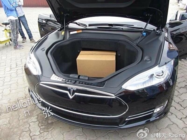 浙江土豪250万元购入内地第一辆特斯拉