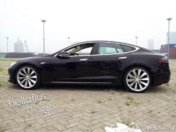 浙江土豪250万元购入内地第一辆特斯拉(2)