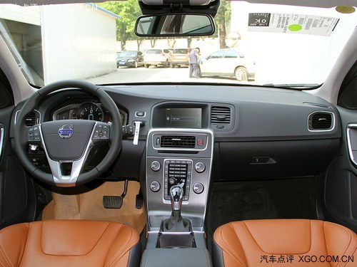 2014款沃尔沃V60 Sportswagon售价公布