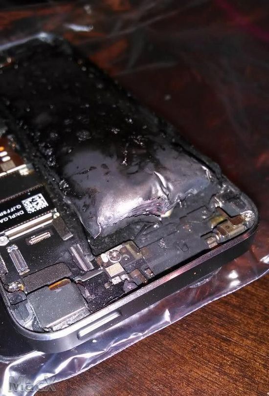 苹果：iPhone5s电池冒烟爆炸是谁惹得祸？