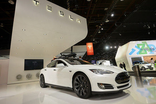 特斯拉Model S：勇夺全美最佳汽车称号