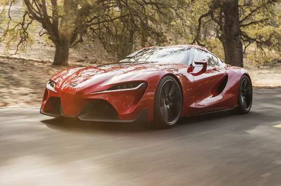 宝马、丰田齐推超级电容电池技术混动超跑