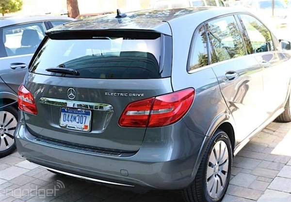 特斯拉技术助力奔驰首款民用级电动车