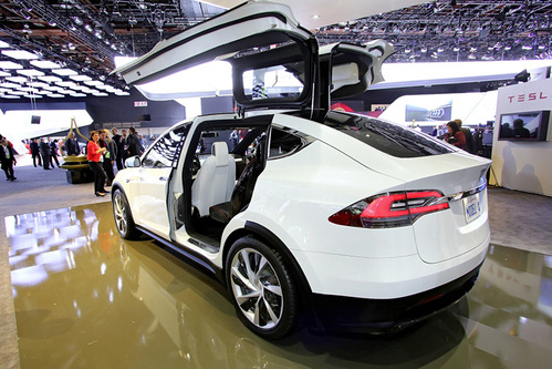 因电池供货紧张 特斯拉Model X推迟至2015年上市