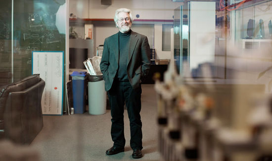 可穿戴设备的教父Alex Pentland：数字面包屑