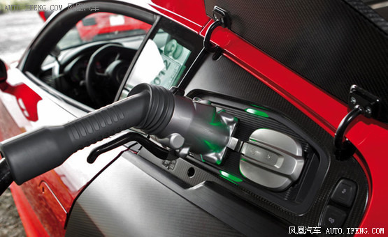 奥迪推R8 E-Tron电动车 与特斯拉抗衡