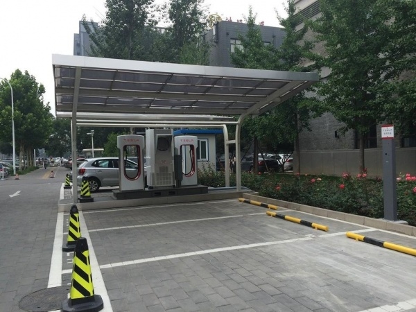 特斯拉中国总部长什么样？总部都在干什么？