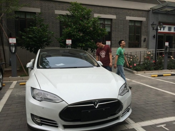 特斯拉中国总部长什么样？总部都在干什么？