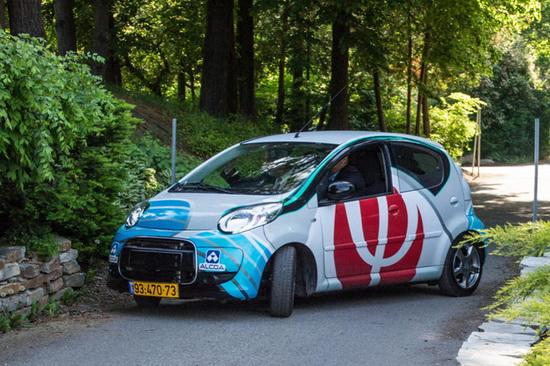 未来电池这样：几秒钟充满电 待机长达数月