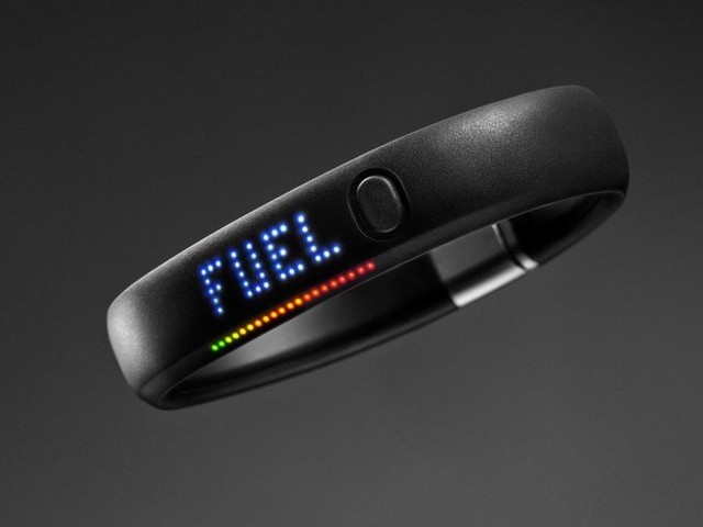 Moto苹果难加冕 2014智能穿戴年终回顾 