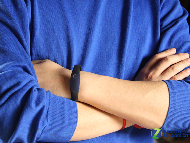 Moto苹果难加冕 2014智能穿戴年终回顾 