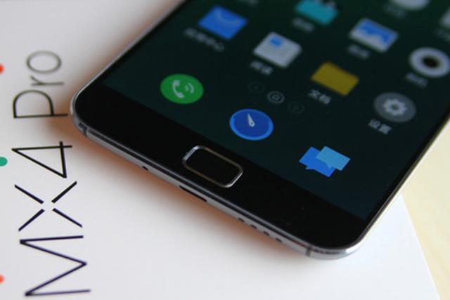 2015智能手机发展趋势预测 激进与保守的冲撞