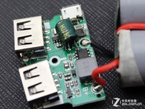 徒有其表的山寨货 看真假飞利浦充电宝 