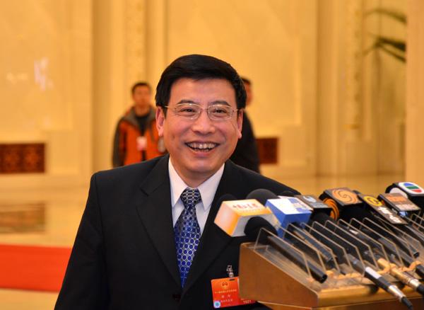 工信部苗圩：正抓紧编制“互联网+”规划