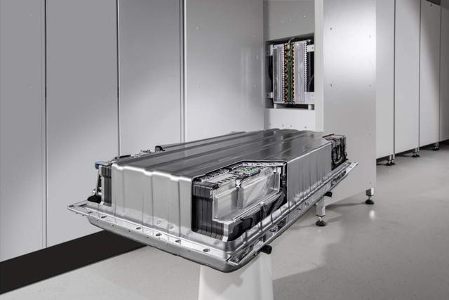 特斯拉能源订单破8亿美金 戴姆勒眼红踢馆