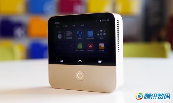 中兴Spro2：能当充电宝和电视盒的投影仪