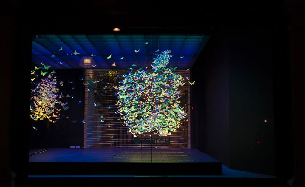 美到爆炸！苹果Apple Watch巨幅玻璃广告来了