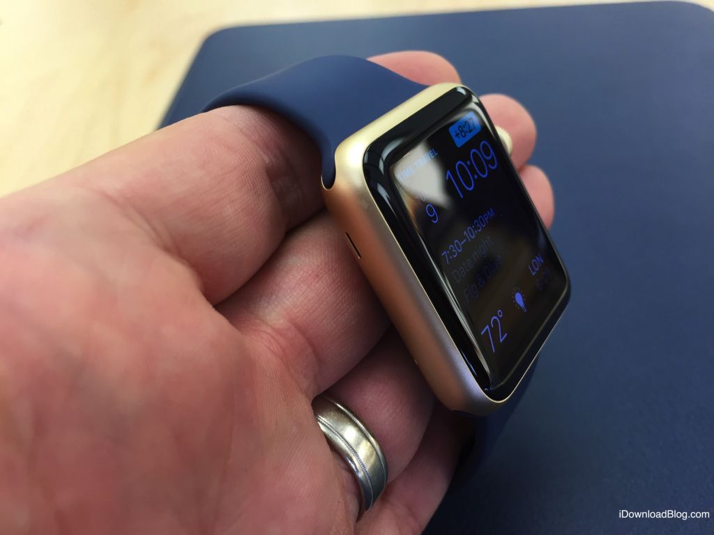 金色和玫瑰金色运动版新苹果Apple Watch图赏 金色和玫瑰金色运动版新苹果Apple Watch图赏