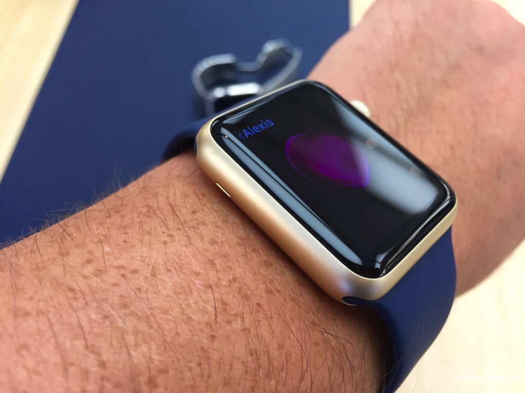 金色和玫瑰金色运动版新苹果Apple Watch图赏 金色和玫瑰金色运动版新苹果Apple Watch图赏
