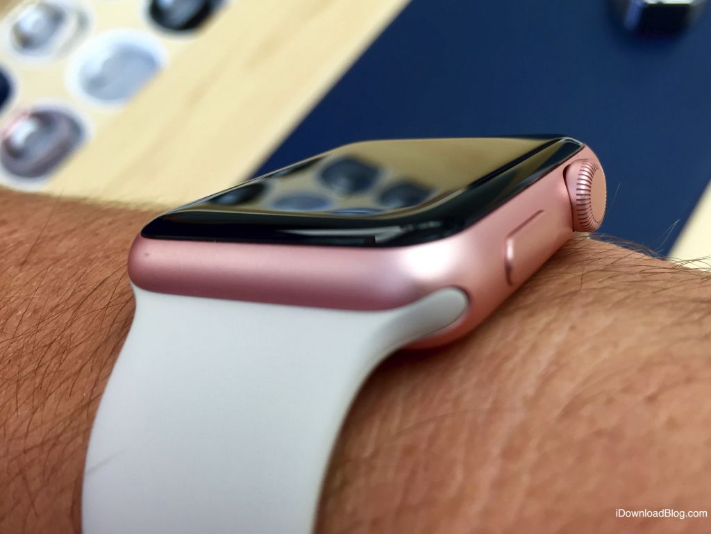 金色和玫瑰金色运动版新苹果Apple Watch图赏 金色和玫瑰金色运动版新苹果Apple Watch图赏