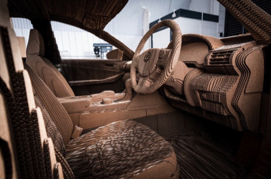 雷克萨斯展示纸做的电动车 能正常上路行驶