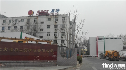 银窿纯电动公交车就是在这充电的。