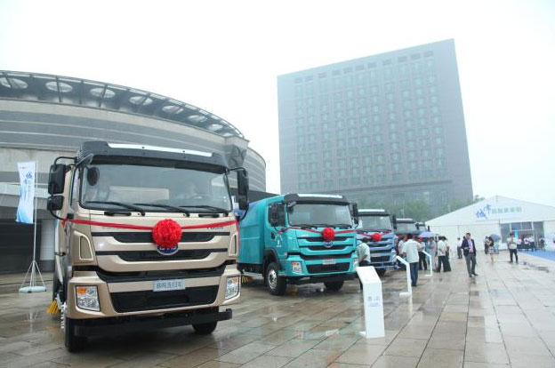 环卫市场全面覆盖，全系纯电动环卫车全球首发