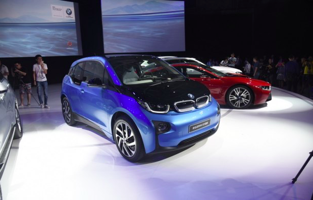 售42.28万起 宝马i3升级款正式上市第2张效果图