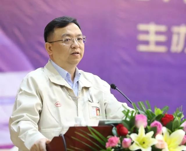 王传福：比亚迪的未来之战 开放电池业务独立IPO