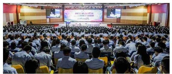 ããæ¯äºè¿ª2019å¹´åºå±çè®­ç»è¥å¥èå¹è®­ç°åº