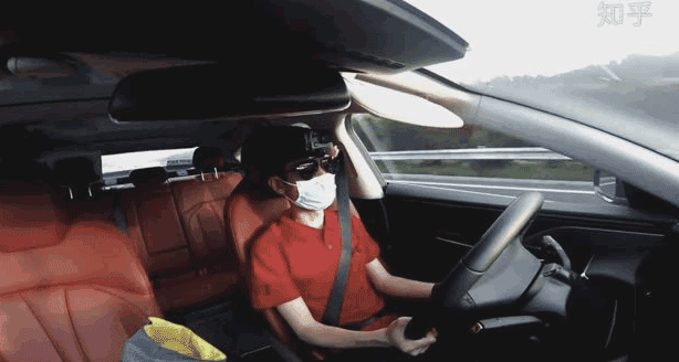 为什么开惯电动汽车的人，再也不想换回燃油车了？