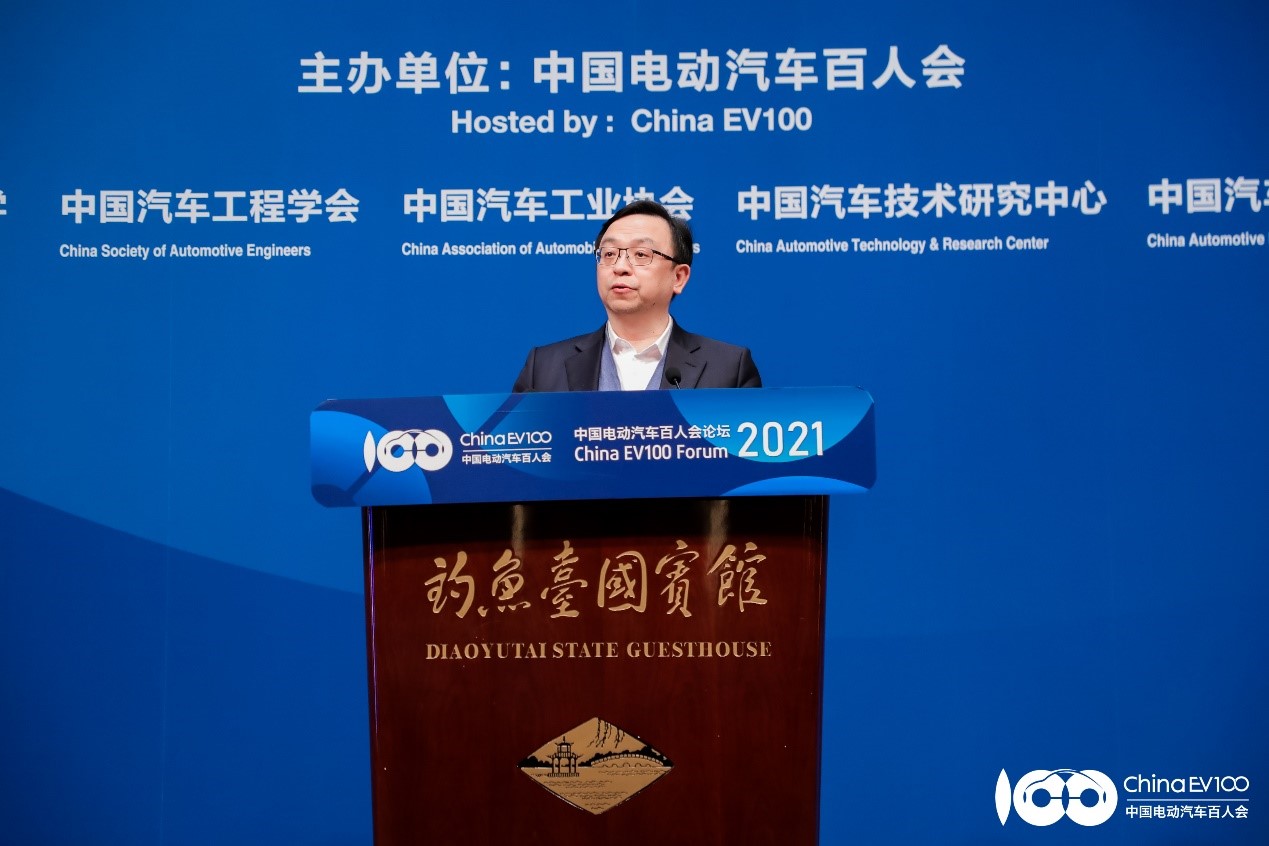 比亚迪王传福：新能源汽车行业发展已从“春秋时代”进入“战国时代”