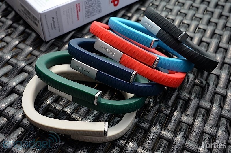 可穿戴终端产业链揭秘：19家公司扎堆上中游