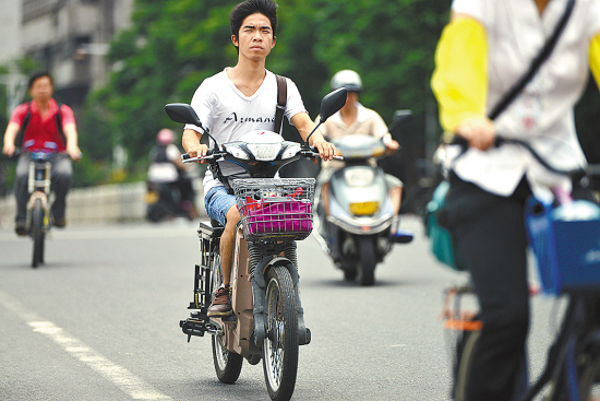 电动车电池带来的环境污染引起关注