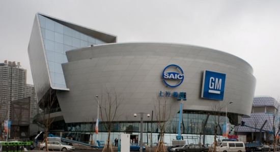 通用汽车身陷困境，反向投资者却看好它！