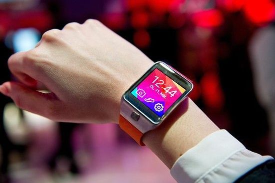 谷歌三星为夺智能手表市场 争抢应用开发者